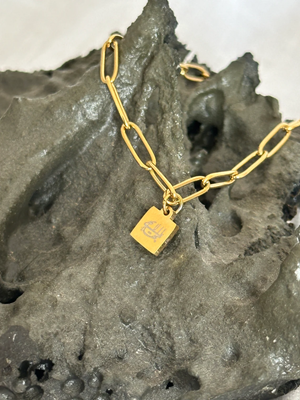 Armband mit Ringsteinsybol