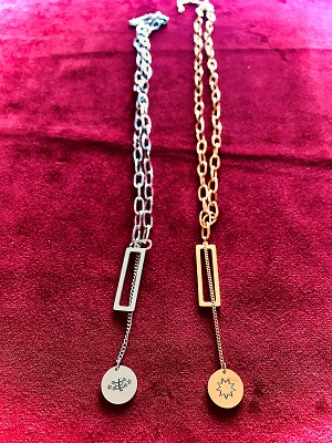 Kette dekorativ mit rundem Anhänger beidseitig bedruckt (Gold)