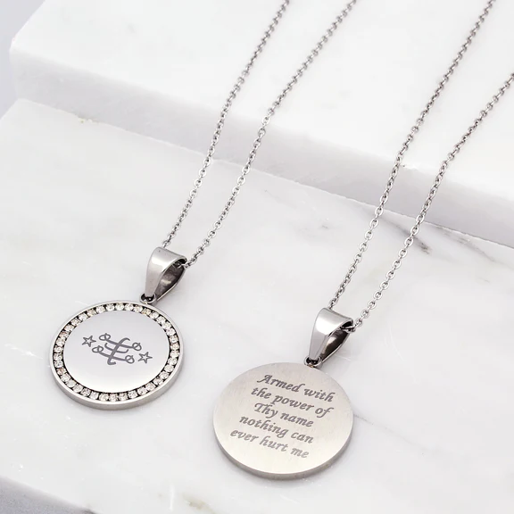 Kette mit großem Anhänger Strassumrandung (silber)